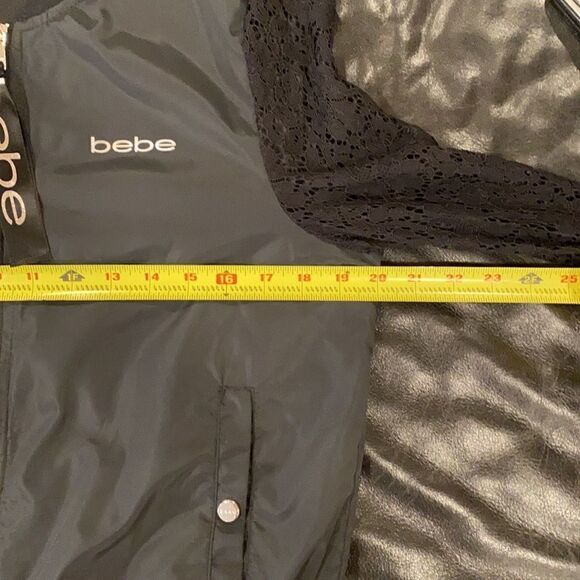 ❤️Last Chance Bebe black lace sleeve bomber jacket size M - Picture 11 of 11